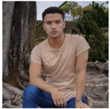 Retrato masculino en exterior